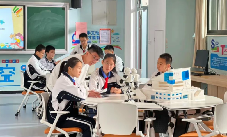 Shenzhen Schools Shine with 102 Courses Selected in National "Quality Basic Education Lessons" List